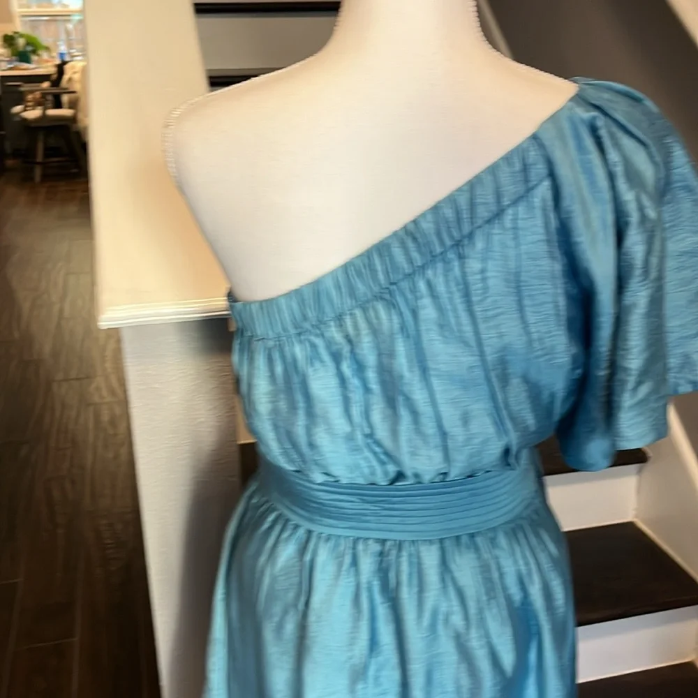 Luminary Fine Collection stunning Blue off one shoulder dress. Worn once. Lg. - Picture 3 of 16